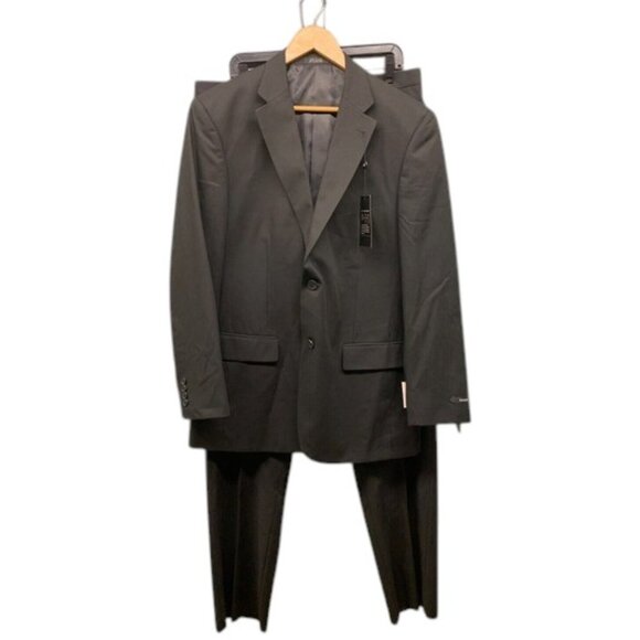 Alfani Men’s Black Suit Jacket 42R Pants 36W Polyester Rayon Blend Classic NWT - Picture 1 of 16